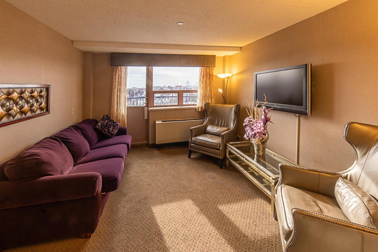 The Avenue Plaza Hotel New York Exterior photo